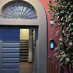 Peaceful Pause In Cozy For 3-4 People With Private Parking Livorno