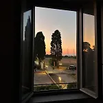 Peaceful Pause In Cozy For 3-4 People With Private Parking