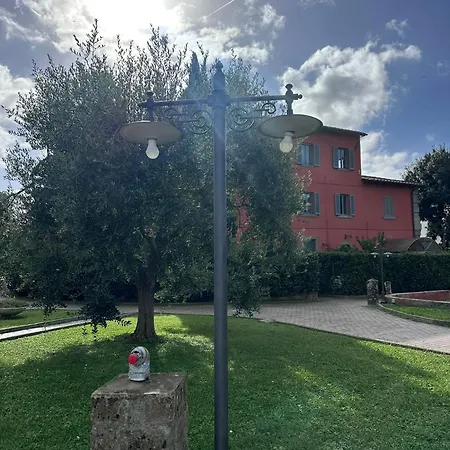 Apartmán Peaceful Pause In Cozy For 3-4 People With Private Parking